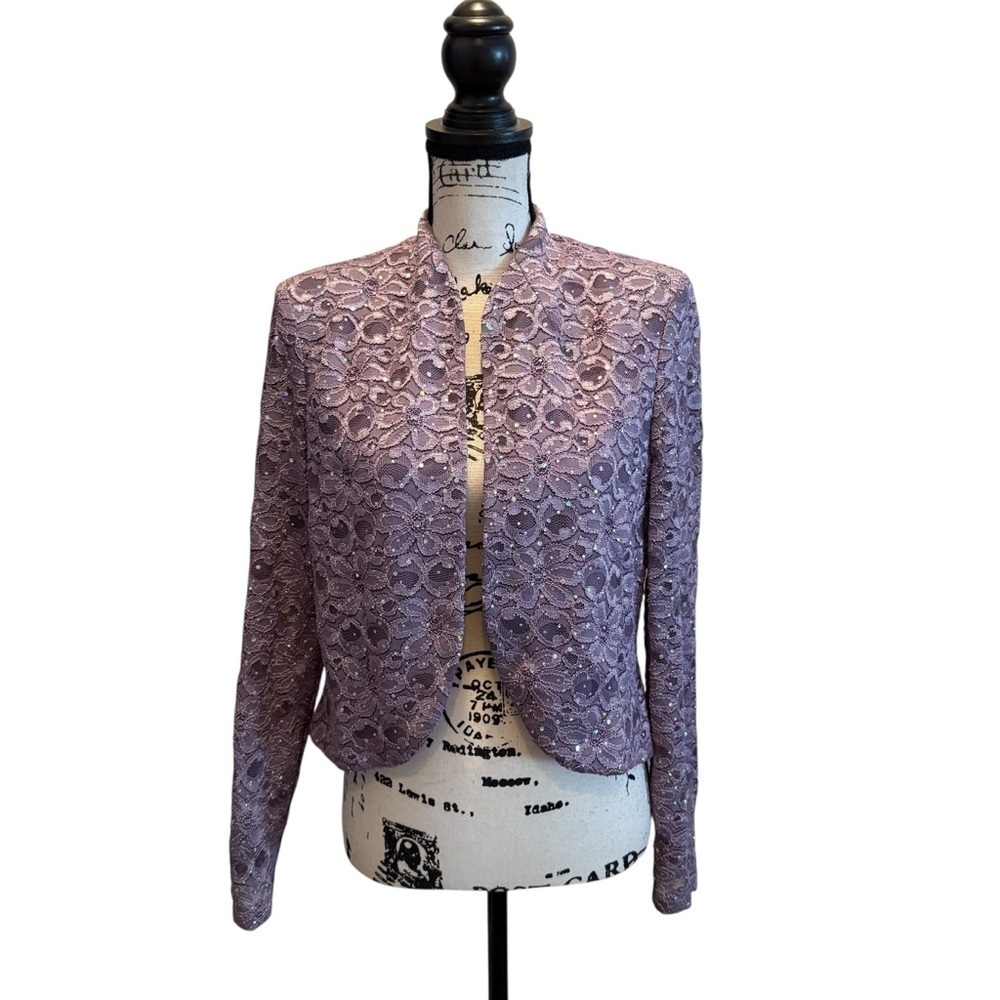 R & M Richards Lace Floral Jacket Purple Size 10 NWOT Mesh Sequins Formal Lilac